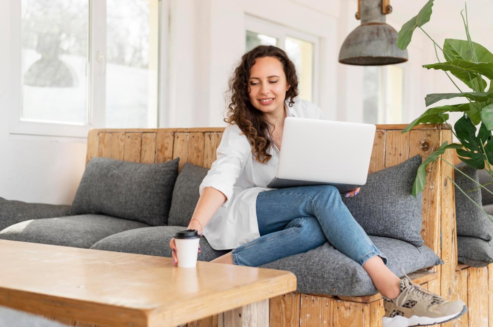 Interaktive Finanzworkshops und praktische Übungen